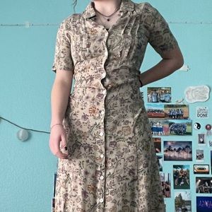 Vintage, flowery spring dress